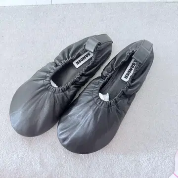 질 샌더 발레리나 가죽 플랫슈즈 포피