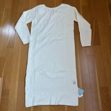 카시우에르 택 포함 2WAY 롱 슬리브 드레스