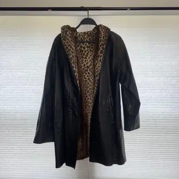 90s lether x leopard 리버서블 후드 부착