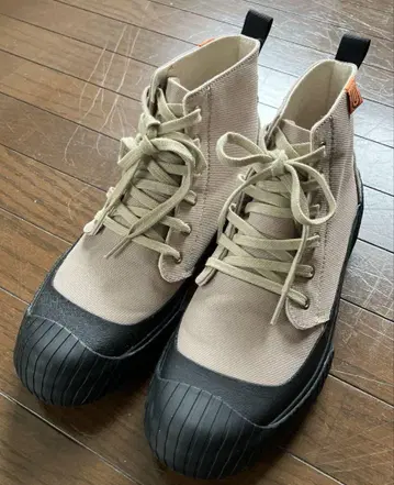 유니버셜 오버롤 워크 부츠 베이지 24cm