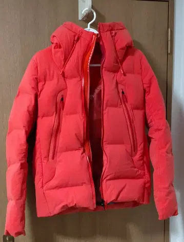 데상트 올웨이즈 라인 미즈사와 다운 마운테니어 오렌지 레드 M 사이즈