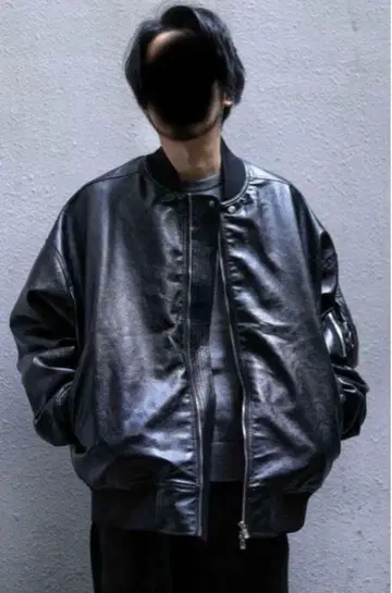 Ch. MB 하이엔드 오버 사이즈 가죽 MA-1