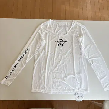 마크앤로나 이너