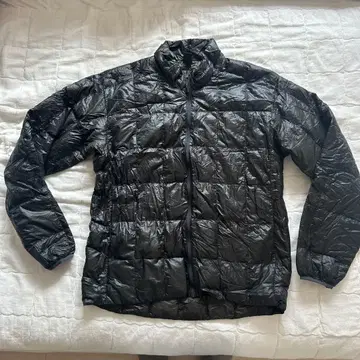 몽벨 mont-bell EX 라이트 다운 자켓 블랙 L 사이즈