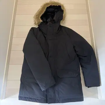 UNIQLO 블랙 다운 자켓 퍼 후드
