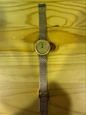 G1439 CYMA WATCH LTD LE LOCLE 쿼츠 손목시계