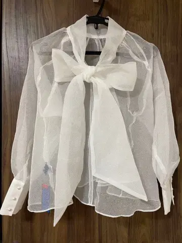 새상품 miele grande 미엘레 그랑 보타이 쉬폰 블라우스 화이트