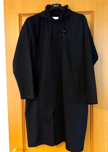 유나이티드 애로우즈 모즈 코트