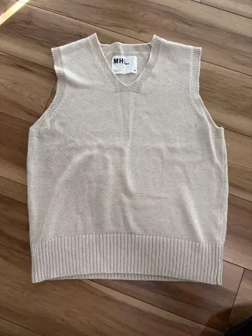 MHL. 베이지 니트 베스트 M