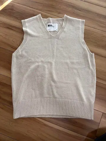 MHL. 베이지 니트 베스트 M