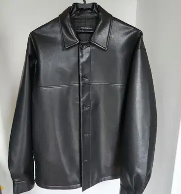 미사용 새상품 나노 유니버스 페이크 레더 자켓 블랙 M 사이즈 포켓 포함