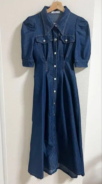 REDYAZEL 데님 포켓 파워숄더 롱 원피스