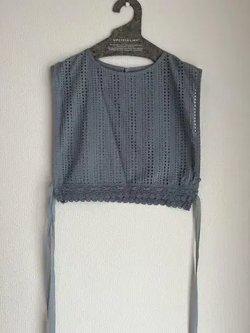 nest robe 레이스 베스트