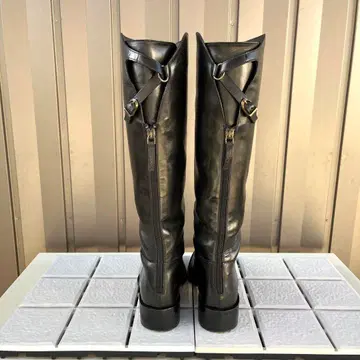 35.5 SARTORE 싱글 벨트 롱 부츠 블랙 가죽 22.5