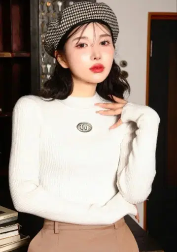 Darich 숏 니트탑 화이트