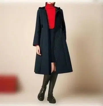 미사용 새상품 폭시 블랙 퀼팅 롱 코트