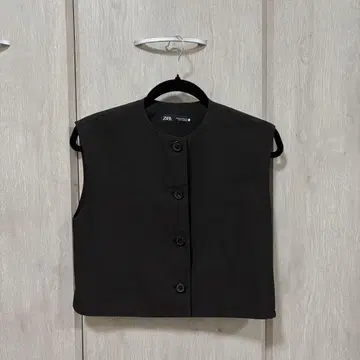 ZARA 브라운 슬리브리스 베스트 XS