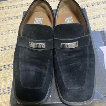 VERSUS 로퍼 이탈리아제