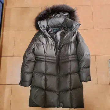 다크 브라운 다운 자켓 사이즈 13