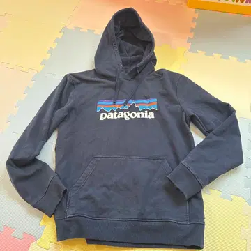 patagonia Uprisal Hoody S 사이즈 다크 네이비