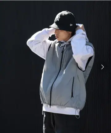 BEAMS 밀리터리 베스트