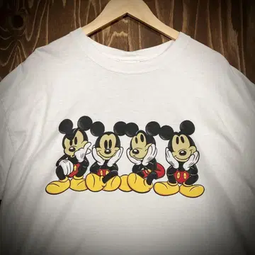 디즈니 미키 t셔츠 앉은 미키 XL 4명 disney