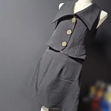 블랙 슬리브리스 스커트 셋업