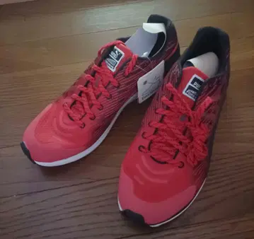 택 포함 미사용 새상품 PUMA 푸마 러닝화 레드