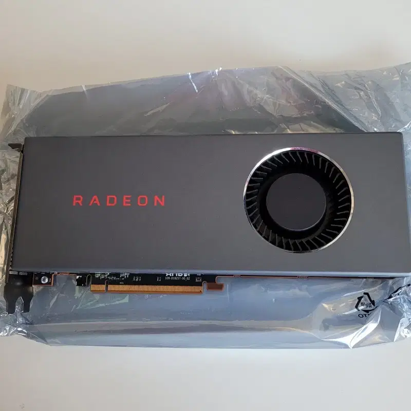 그래픽카드 rx5700 8gb ㅡ rx5700xt 50th