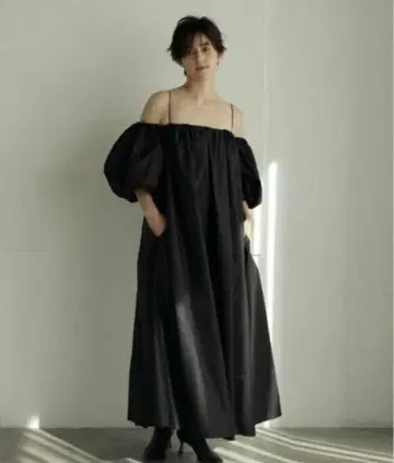 ETRE TOKYO 에트레토쿄 디터치 슬리브 볼륨 원피스