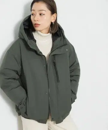 어반 리서치 서니 라벨 다운 자켓