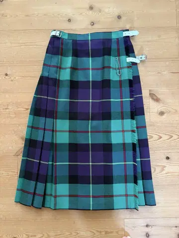 오닐 오브 더블린 플리츠 랩 스커트 롱 새상품급