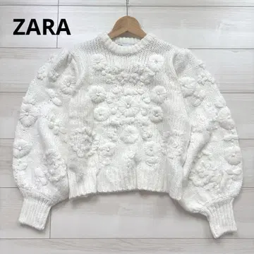 ZARA 꽃무늬 자수 니트 화이트
