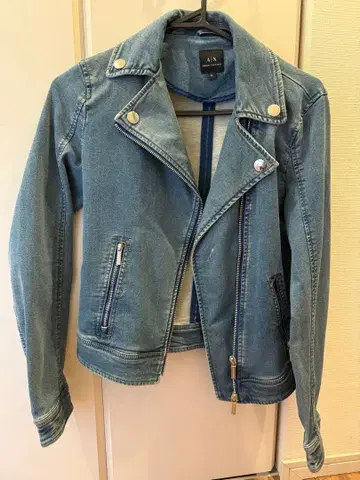 새상품급 ARMANI 자켓