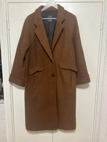 브라운 체스터 코트
