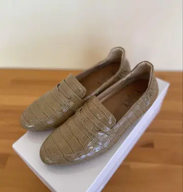 뉴트럴 스포바키 로퍼 플러스 22.5cm