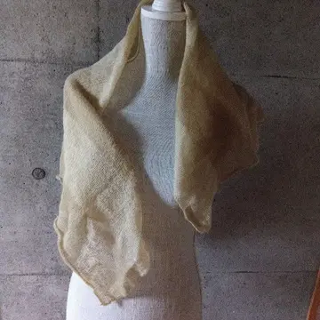 이세이 미야케 베이지 숄 1970년대