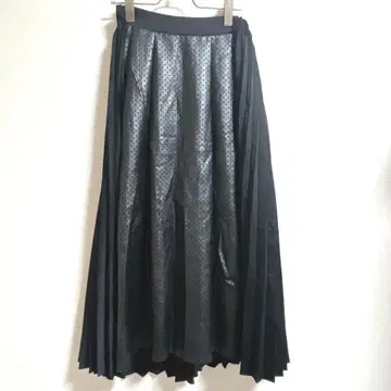 ROSIEE 로지  스커트 플리츠 프리 사이즈 블랙