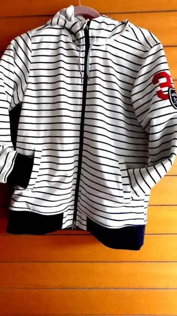 adidas 스트라이프 후드 부착 방한 자켓 여성용 LL