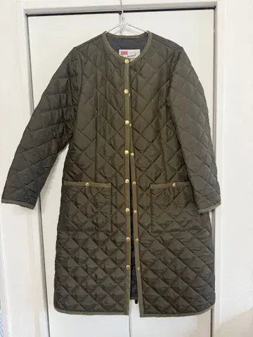 TRADITIONAL WEATHERWEAR 36 퀼팅 다운 코트