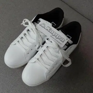 Kappa 화이트 스니커즈 26.5cm