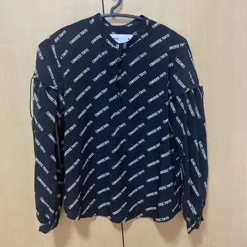 컨버스 도쿄 블랙 블라우스