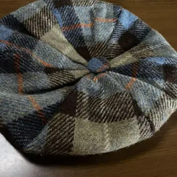 Harris Tweed 체크 무늬 베레모