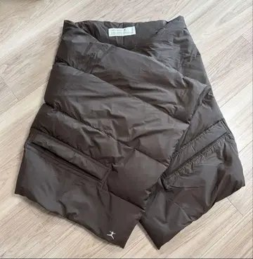 DANSKIN 브라운 다운 케이프