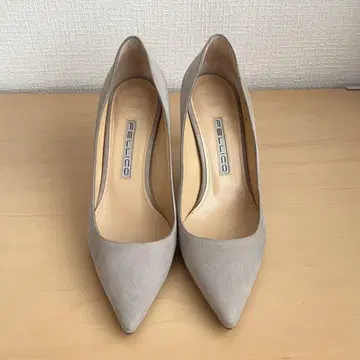 펠리코 CORA 그레이지 35 1/2 (22.5cm)