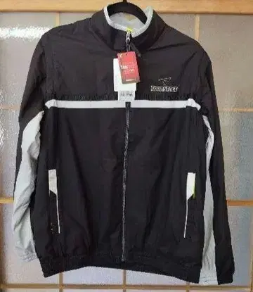 투어 스테이지 자켓 축열보온 타입 (블랙 / L 사이즈) [미사용]