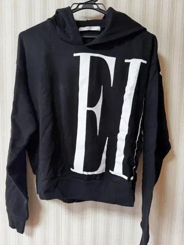 eimyistoire 로고 후드티
