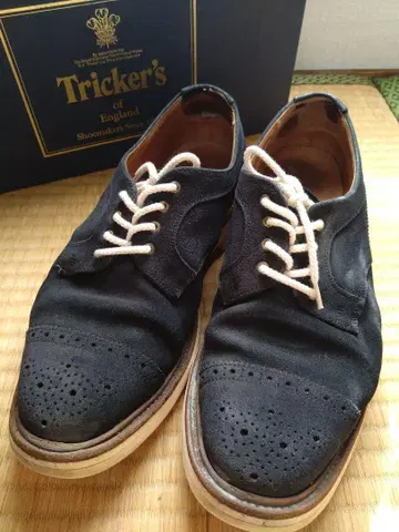 Tricker's 스웨이드 신발