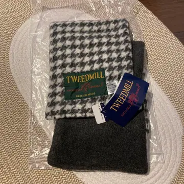 정가 8690엔 트위드밀 별주 크로스 머플러 블랙 하운드투스