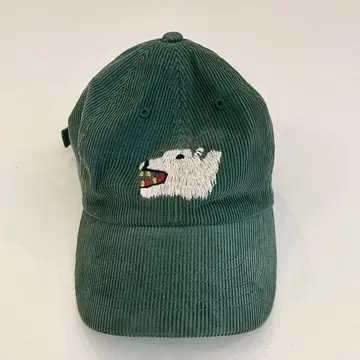newhattan 자수 다크 그린 캡